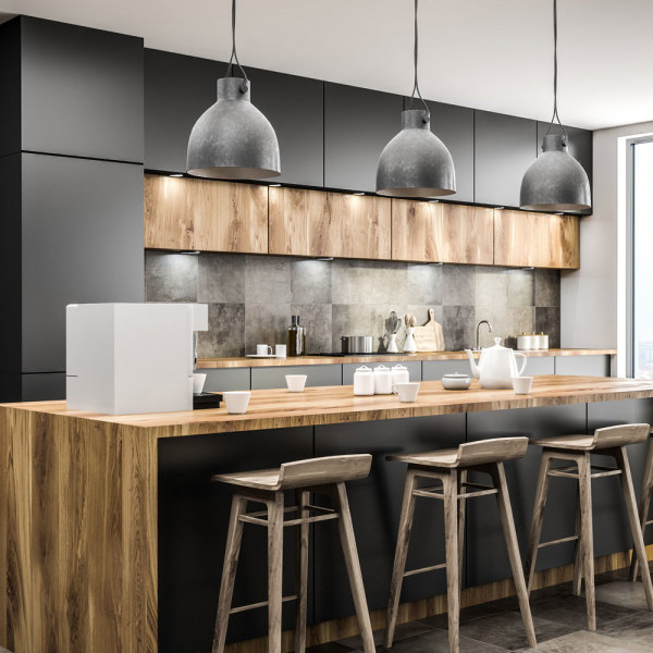 Cuisine de luxe et haut de gamme contemporaine avec îlot central et éclairage suspendu